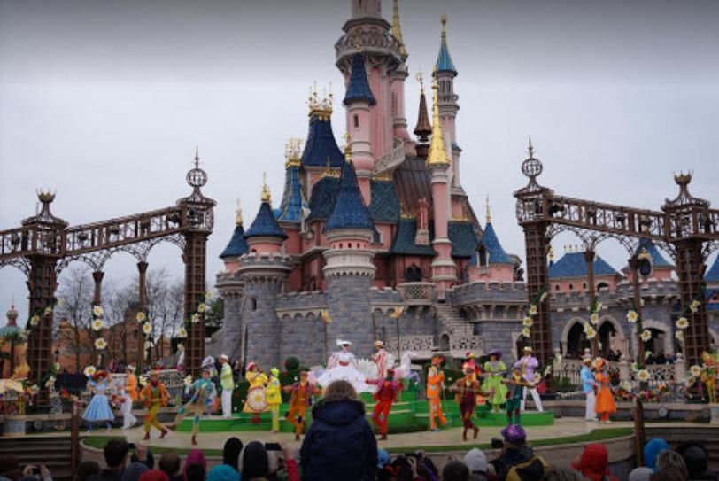 Disney 3 Mn, 14 People , 4 Bedrooms, 2 Parkings Prives Chessy  Eksteriør billede